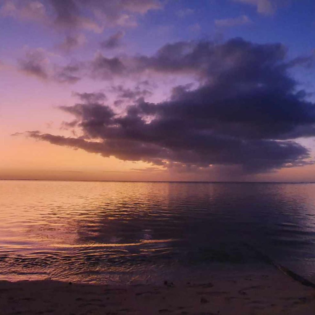 sunset moorea french polynesia